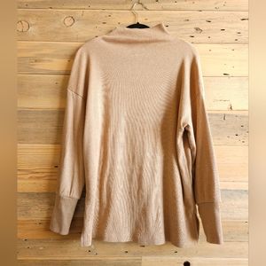 Oversized Tan Ann Taylor Sweater Size M